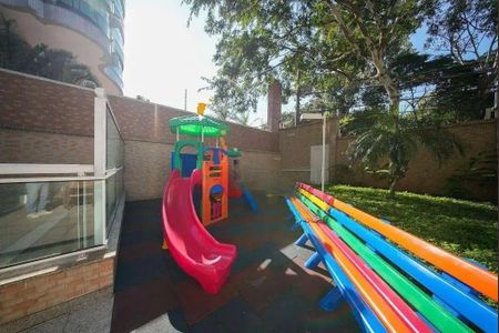 Apartamento à venda com 176m², 3 quartos e 4 vagas