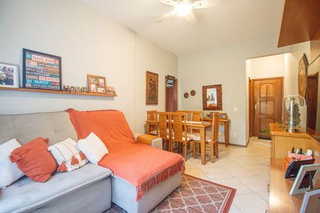 Apartamento à venda com 71m², 3 quartos e 1 vagaSala