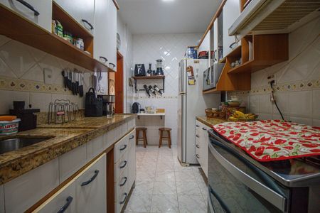 Apartamento à venda com 71m², 3 quartos e 1 vagaCozinha