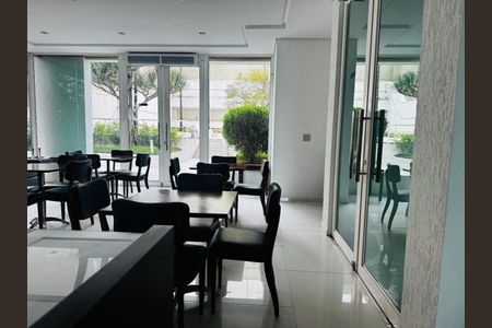Apartamento à venda com 3 quartos, 145m² em Aclimação, São Paulo