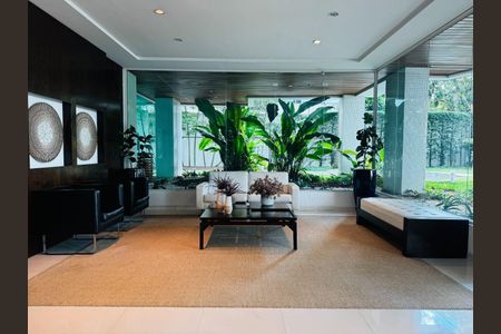 Apartamento à venda com 3 quartos, 145m² em Aclimação, São Paulo