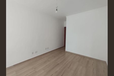Casa à venda com 3 quartos, 110m² em Vila Prudente, São Paulo