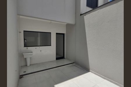 Casa à venda com 3 quartos, 110m² em Vila Prudente, São Paulo