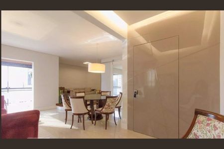 Apartamento à venda com 165m², 3 quartos e 4 vagas