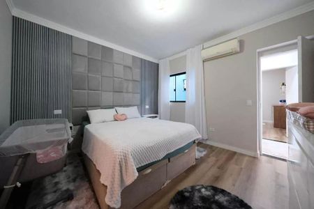 Casa à venda com 3 quartos, 250m² em Vila Ponte Rasa, São Paulo