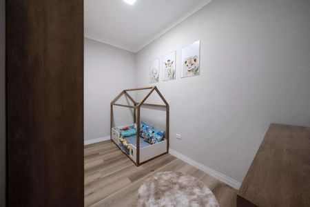 Casa à venda com 3 quartos, 250m² em Vila Ponte Rasa, São Paulo