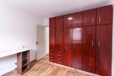Casa à venda com 3 quartos, 180m² em Parque Sevilha, São Paulo