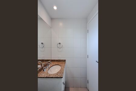 Apartamento à venda com 73m², 2 quartos e 2 vagasBanheiro