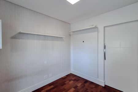 Apartamento à venda com 73m², 2 quartos e 2 vagasQuarto 2
