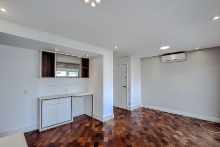 Apartamento à venda com 73m², 2 quartos e 2 vagasSala