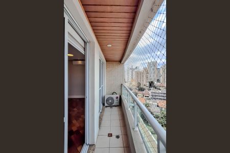 Apartamento à venda com 73m², 2 quartos e 2 vagasVaranda da Sala