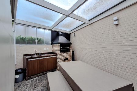 Apartamento à venda com 73m², 2 quartos e 2 vagasÁrea comum - Churrasqueira