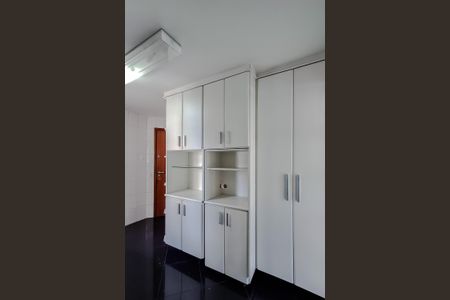 Apartamento à venda com 73m², 2 quartos e 2 vagasCozinha