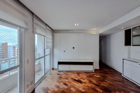 Apartamento à venda com 73m², 2 quartos e 2 vagasSala