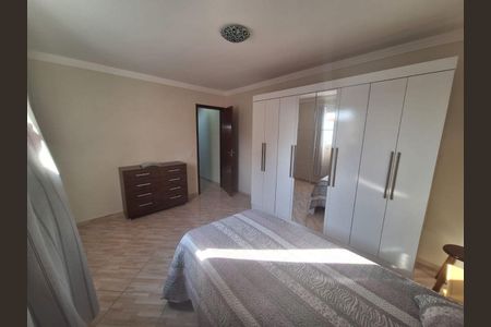 Casa à venda com 3 quartos, 150m² em Vila Sao Geraldo, São Paulo