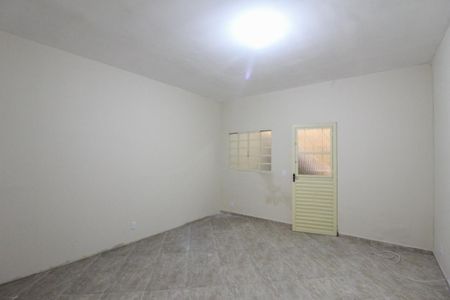 Sala de casa para alugar com 3 quartos, 110m² em Letícia, Belo Horizonte