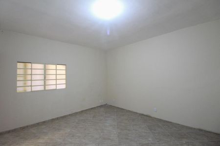 Casa para alugar com 110m², 3 quartos e 1 vagaSala
