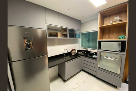 Casa à venda com 3 quartos, 150m² em Vila Matilde, São Paulo