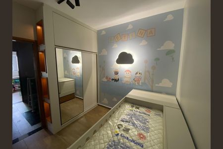 Casa à venda com 3 quartos, 150m² em Vila Matilde, São Paulo