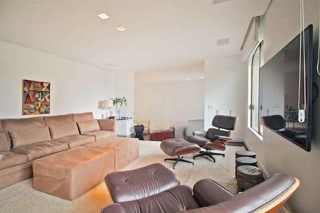 Apartamento à venda com 4 quartos, 300m² em Alto de Pinheiros, São Paulo