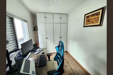 Casa à venda com 180m², 3 quartos e 2 vagas