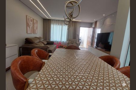 Casa à venda com 3 quartos, 140m² em Jardim Vila Formosa, São Paulo
