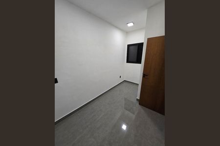 Casa à venda com 3 quartos, 115m² em Jardim Ipanema (Cidade Lider), São Paulo