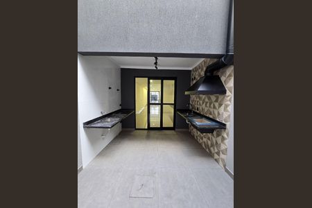 Casa à venda com 115m², 3 quartos e 2 vagas