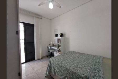 Casa à venda com 5 quartos, 250m² em Vila Guilhermina, São Paulo