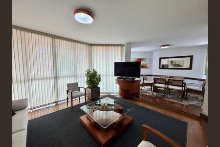 Apartamento à venda com 140m², 3 quartos e 3 vagas