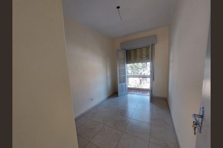 Casa para alugar com 4 quartos, 140m² em Vila Invernada, São Paulo