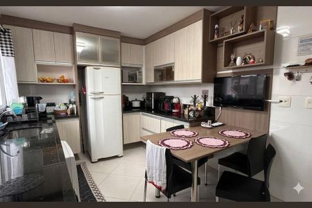 Casa à venda com 3 quartos, 160m² em Vila Prudente, São Paulo