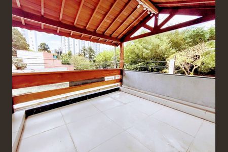 Casa à venda com 3 quartos, 180m² em Chácara Japonesa, São Paulo