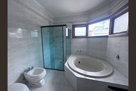 Casa para alugar com 420m², 4 quartos e 4 vagas