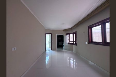 Casa para alugar com 420m², 4 quartos e 4 vagas