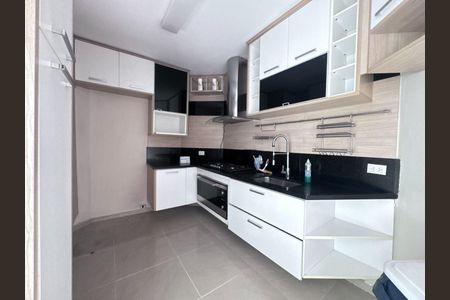 Casa para alugar com 420m², 4 quartos e 4 vagas