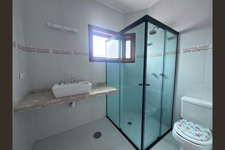 Casa para alugar com 420m², 4 quartos e 4 vagas