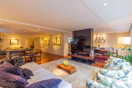 Apartamento à venda com 4 quartos, 321m² em Cerqueira César, São Paulo
