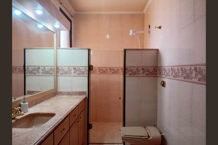 Casa para alugar com 3 quartos, 450m² em Água Rasa, São Paulo