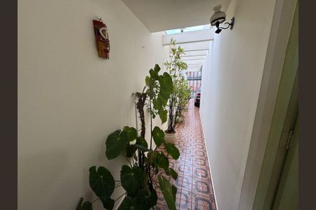 Casa à venda com 218m², 3 quartos e 3 vagas