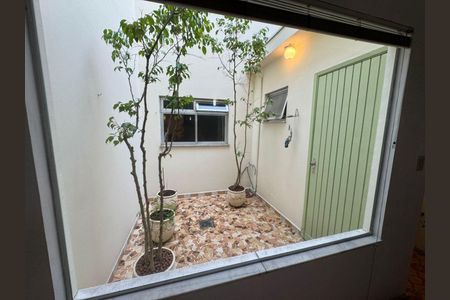 Casa à venda com 218m², 3 quartos e 3 vagas
