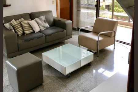 Apartamento para alugar com 70m², 2 quartos e 1 vaga