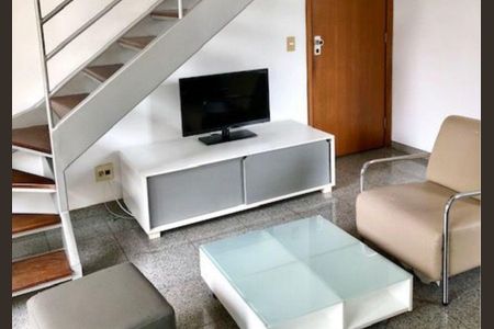 Apartamento para alugar com 70m², 2 quartos e 1 vaga