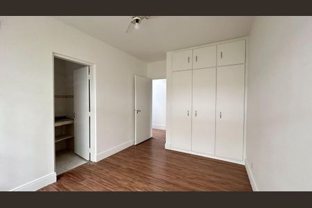 Casa para alugar com 4 quartos, 250m² em Jardim Paulista, Barueri