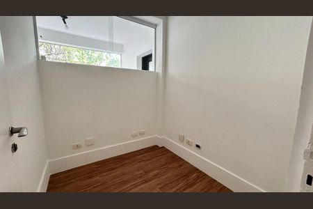 Casa para alugar com 4 quartos, 250m² em Jardim Paulista, Barueri