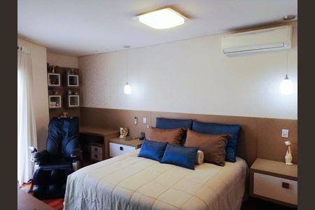 Casa à venda com 5 quartos, 548m² em Cidade Tamboré, Santana de Parnaíba