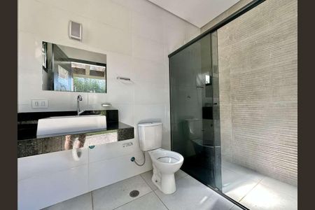 Casa para alugar com 360m², 4 quartos e 8 vagas