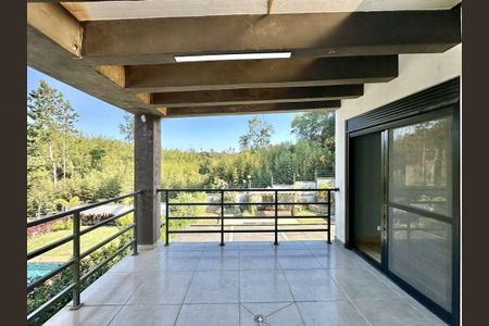 Casa para alugar com 360m², 4 quartos e 8 vagas