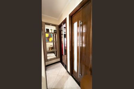 Casa de condomínio à venda com 92m², 3 quartos e 2 vagasCorredor