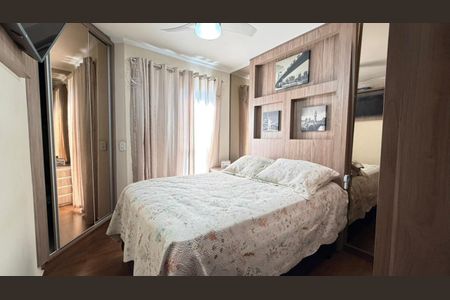 Casa de condomínio à venda com 92m², 3 quartos e 2 vagasQuarto